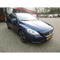 VOLVO V40 2.0 D2 Ocean Race Business Dealerauto