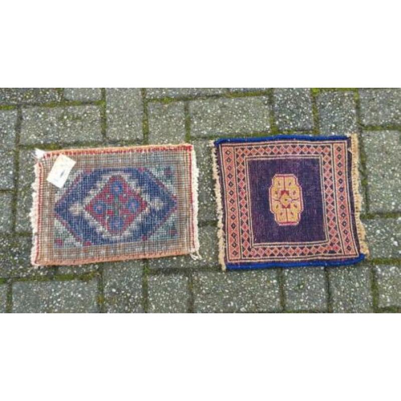 2 kleine Perzische tapijten