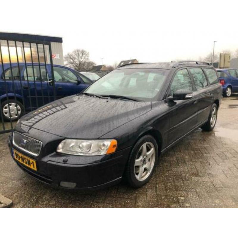 Volvo V70 2.4 D5 Edition /Leer/Navi/Stoelverw/APK 2021/ AUTO