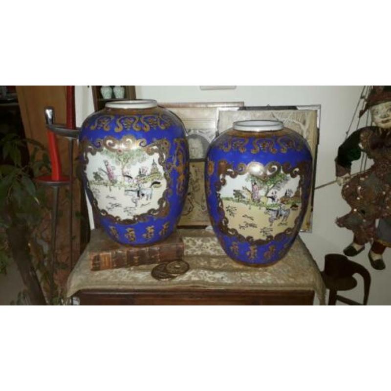 Set oude Chinese voorraadpotten