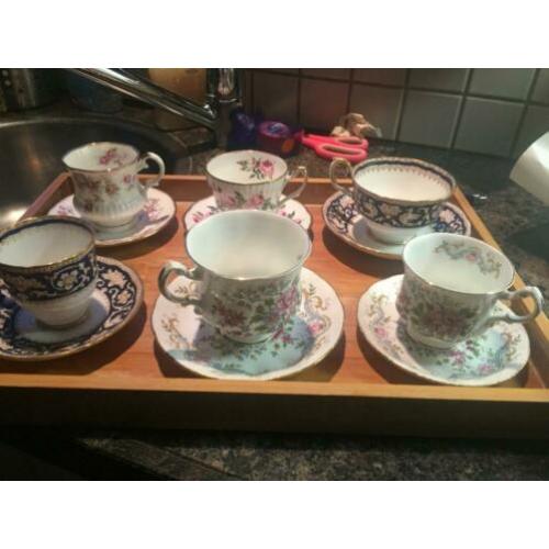 servies antiek kop en schotels