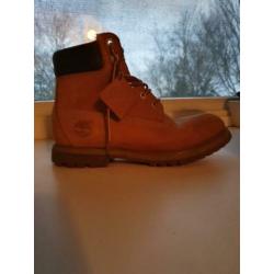 Timberlands mt 9,5