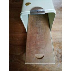 Vintage koek/cakeblik kleur: cremewit