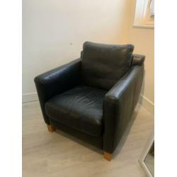 2 echt leren stoelen