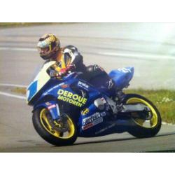 Loop of sloop, circuit racer Yamaha Thundercat