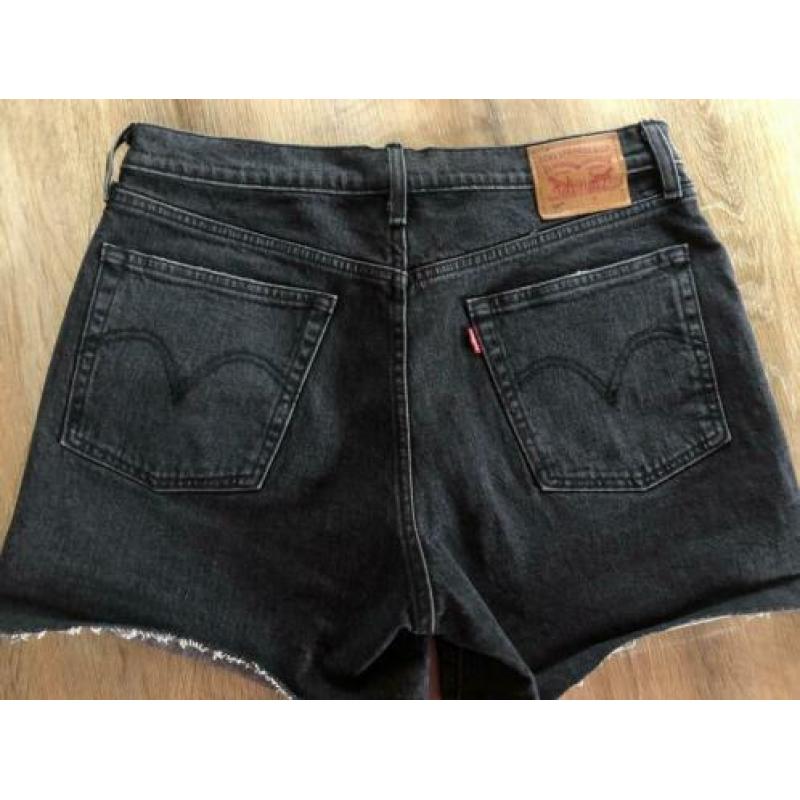 Short Levi’s - 501