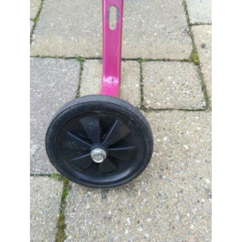 2 losse zij wieltjes voor een 16 inch fietsje.