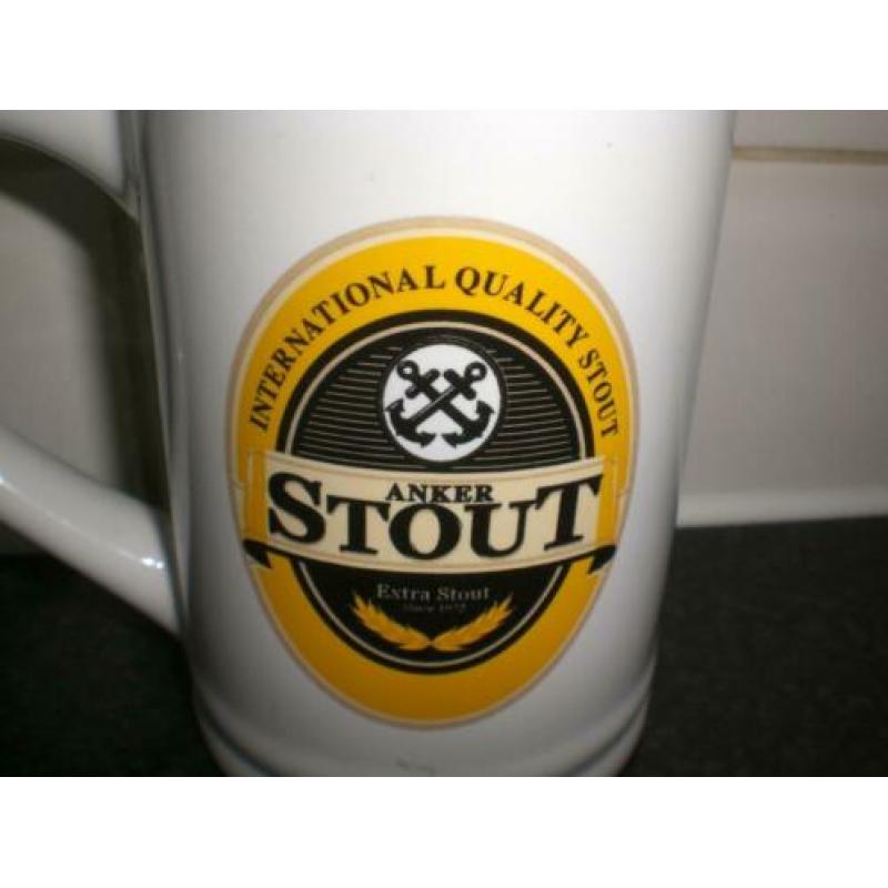 Mooie stenen pul Anker Stout bier
