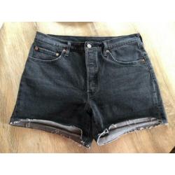 Short Levi’s - 501