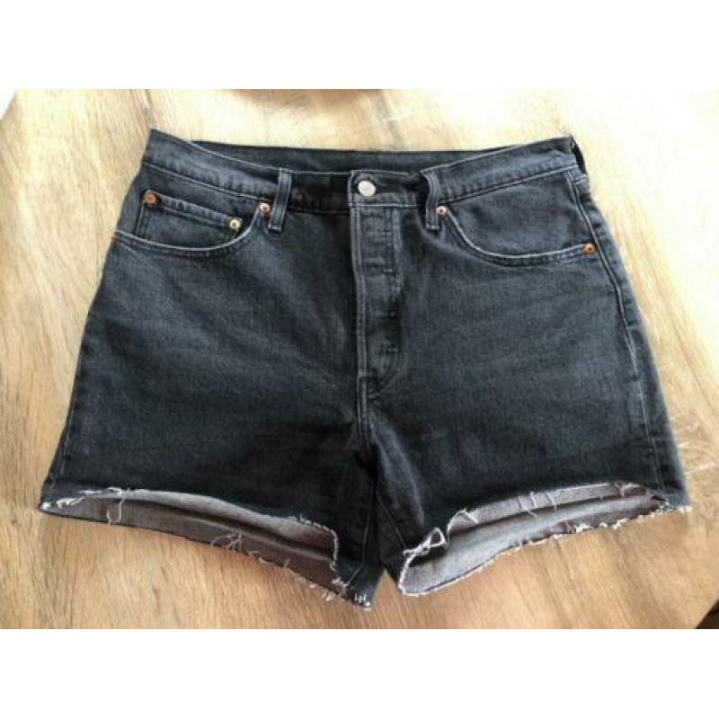 Short Levi’s - 501