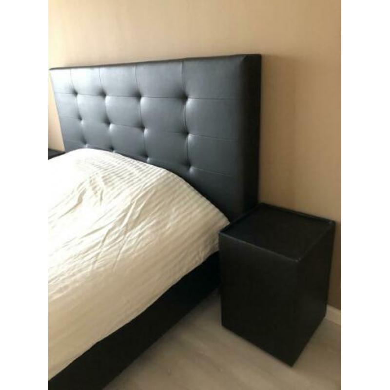 Boxspring leer 200x180