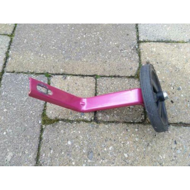 2 losse zij wieltjes voor een 16 inch fietsje.