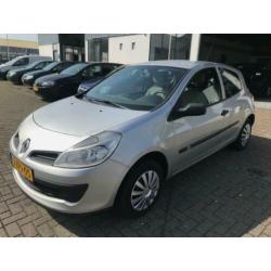 Renault Clio 1.2-16V Authentique Airco/ MFC/ El. Raam/ APK