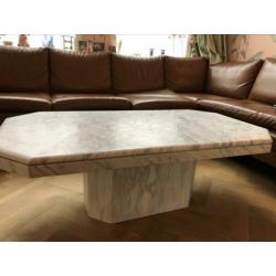 Marmeren salontafel