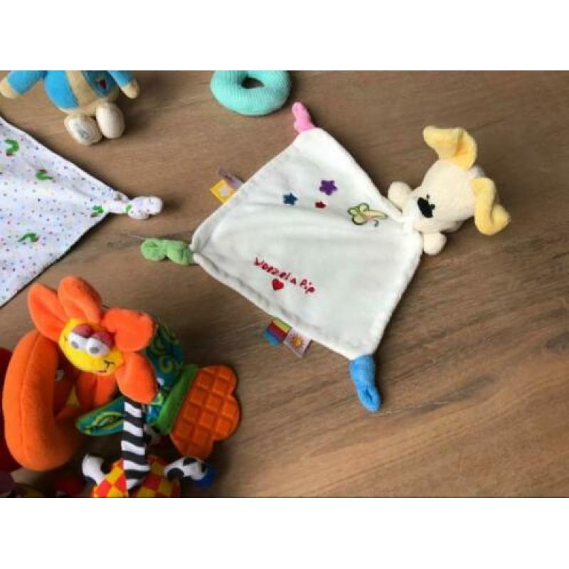 Zacht box speelgoed pakket voor baby - rupsje nooitgenoeg
