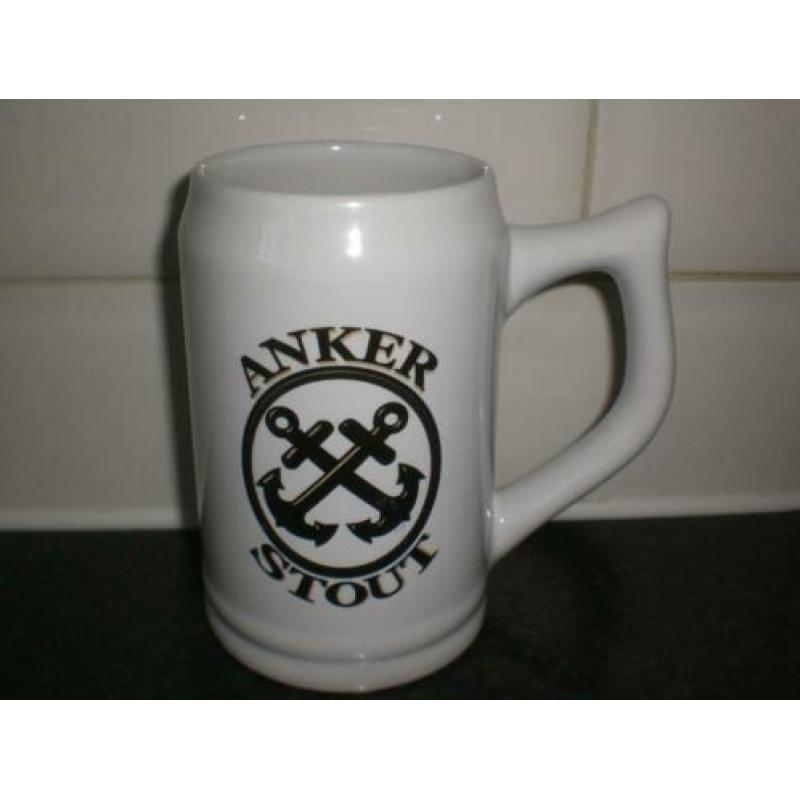 Mooie stenen pul Anker Stout bier
