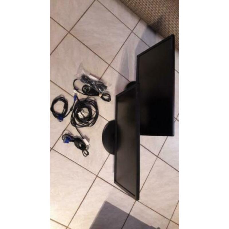 2 x Liyama prolite E2483 H full HD monitor nieuwstaat