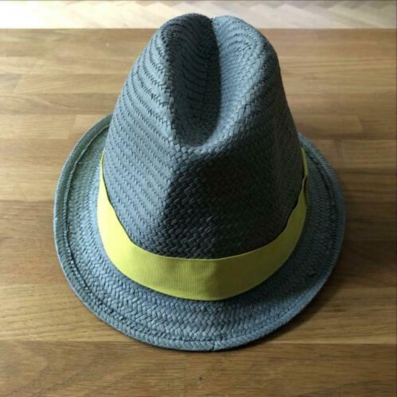 Nieuwe Lacoste hoed