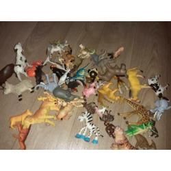 Veel plastic dieren ..