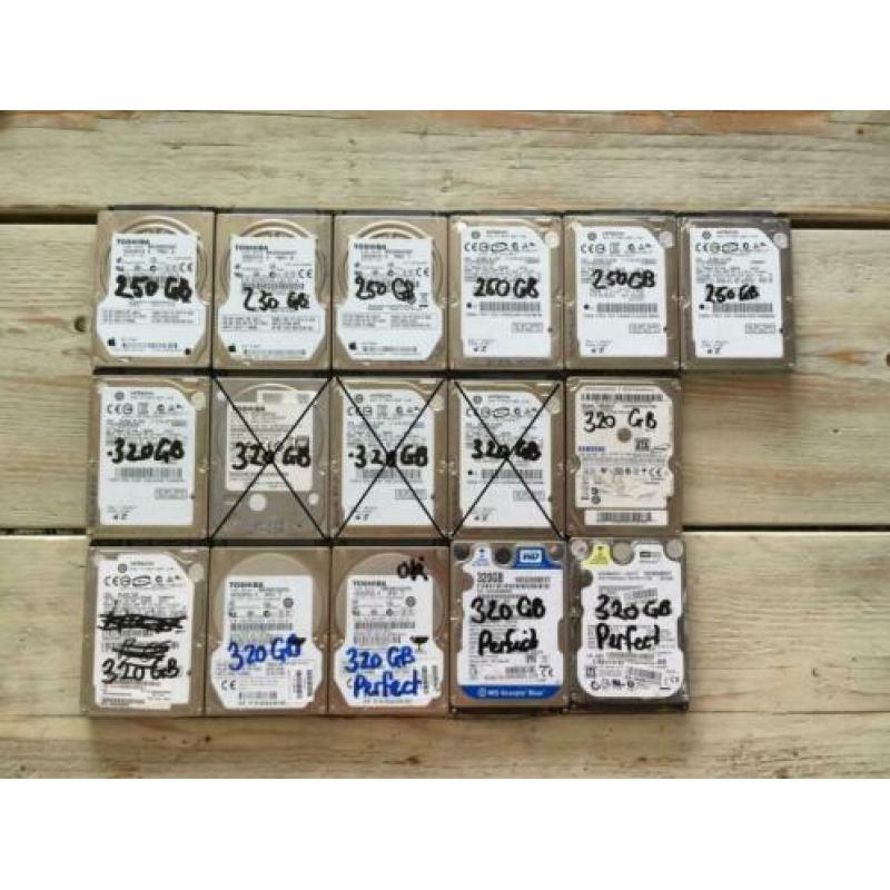 25x sata 2,5" inch laptop hardeschijf, 500gb / 320 gb / 250