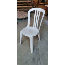 Partij 40 terrasstoelen