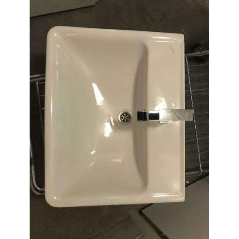 Laufen Wasbak met kraan