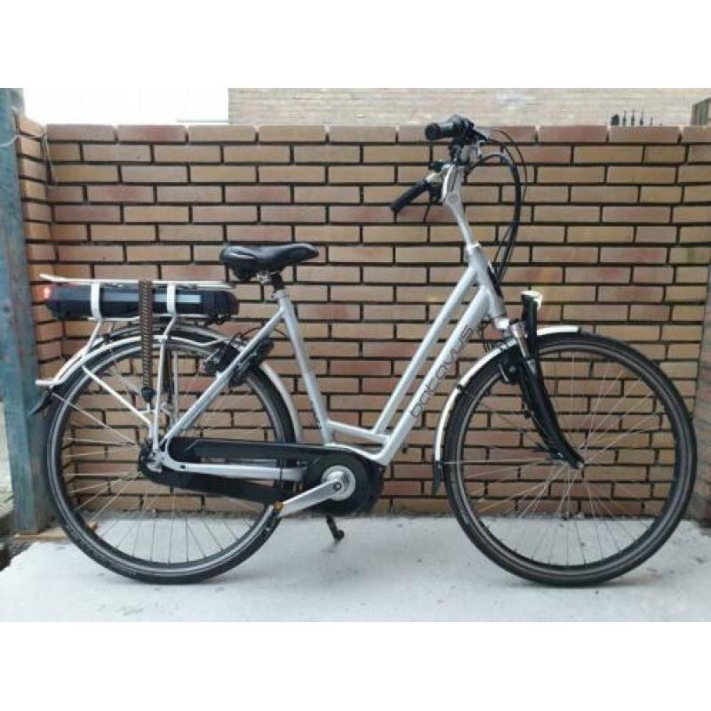 Elektrische Batavus Stream fiets met middenmotor
