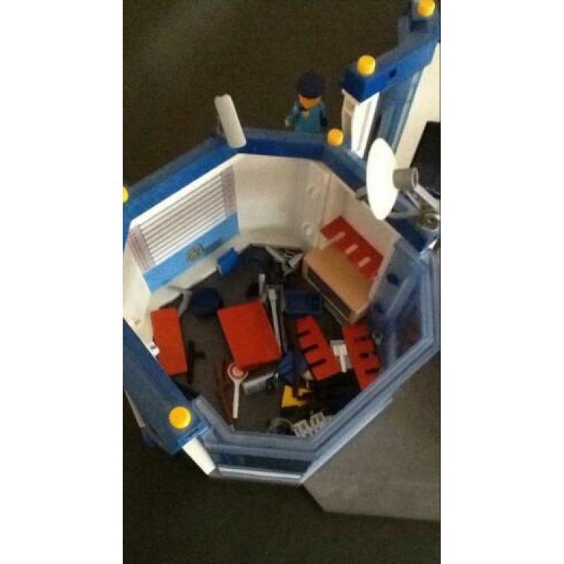 Playmobiel politiebureau 4263. Boevenwagen 4023