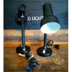 Set zwarte massive vintage bureaulampen