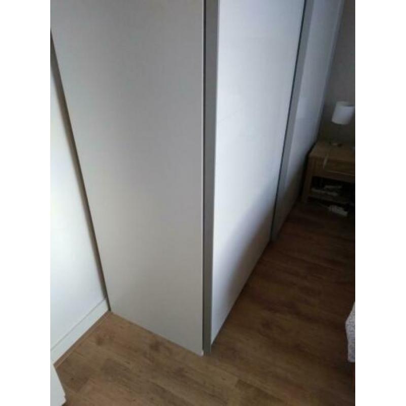 Kleding kast schuifdeur groot