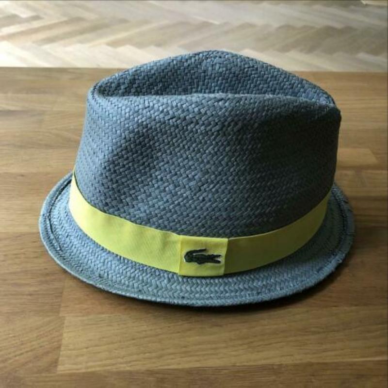 Nieuwe Lacoste hoed