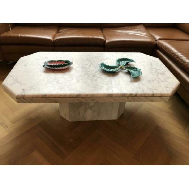 Marmeren salontafel