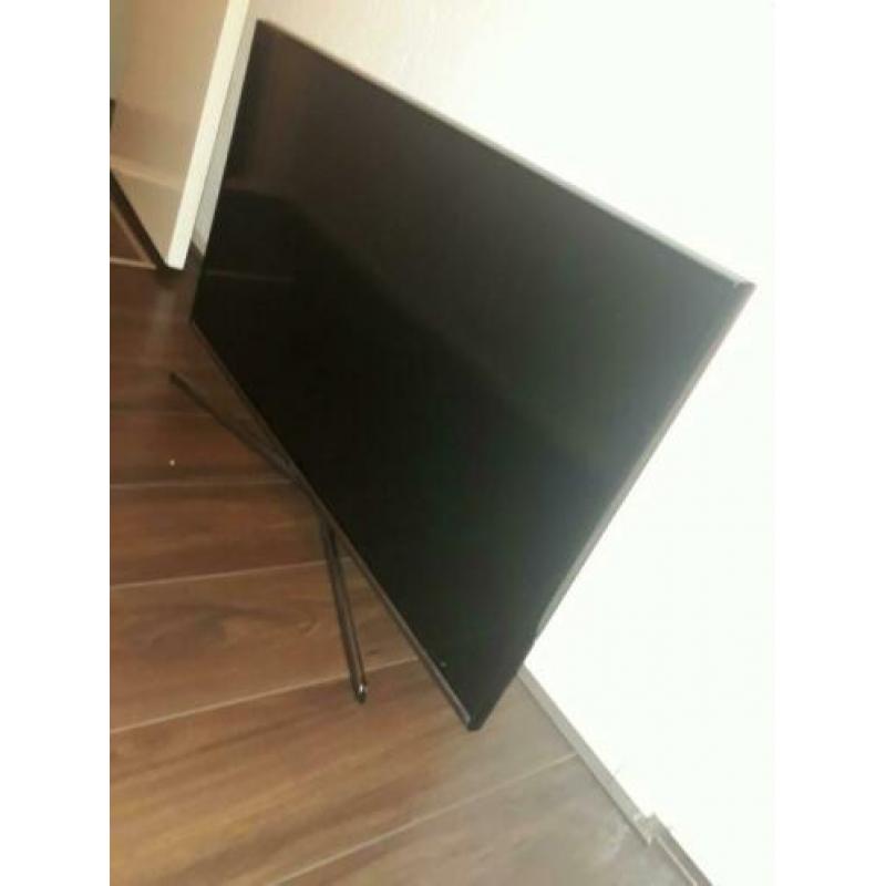 Groot plat smart samsung 43inch