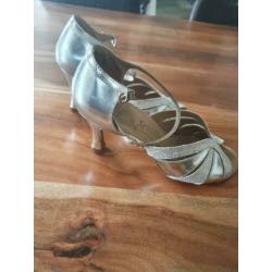Queene dansschoenen zilver maat 3,5