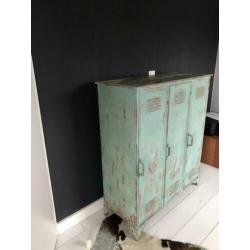 Groene locker loods 5