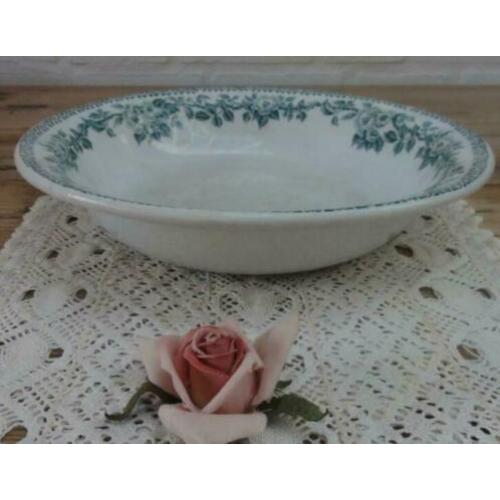 Franse brocante beboterde schaal, St.Amand, Guadeloupe