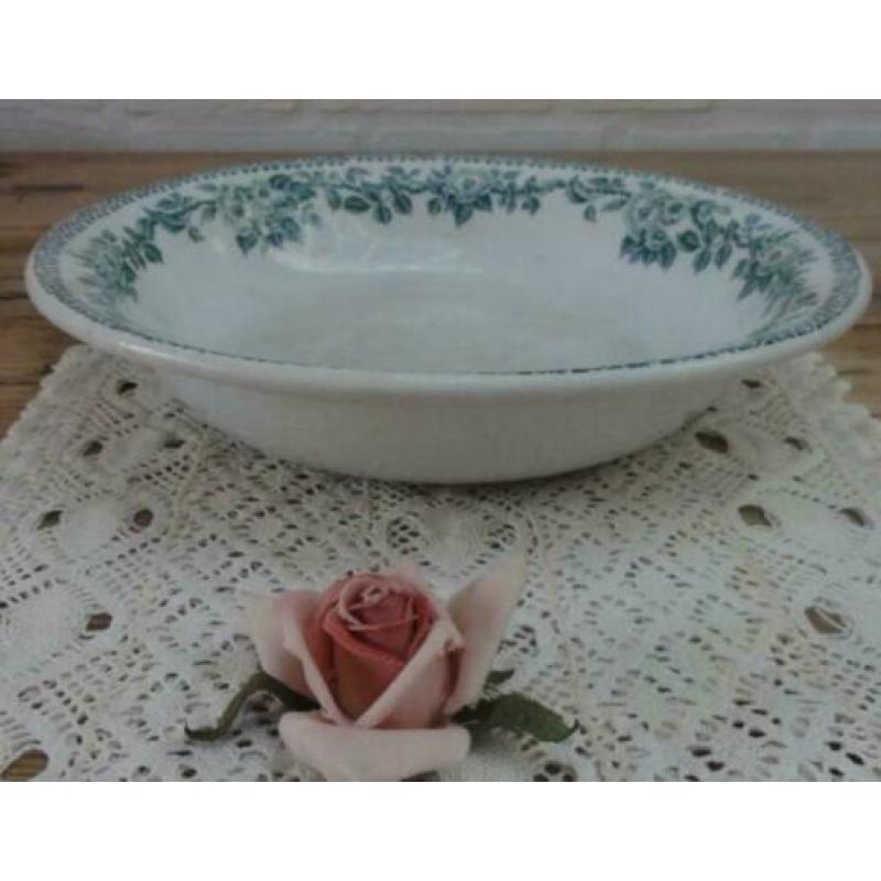 Franse brocante beboterde schaal, St.Amand, Guadeloupe