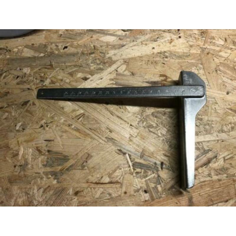 Bosch pk 66 AF 1600 watt