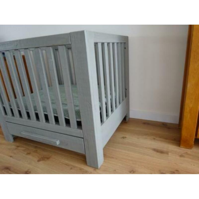 COMING KIDS box TIMBER met lade 90 x 105 x 85 cm