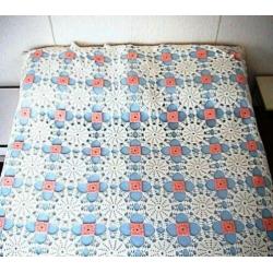 Sprei 2persoons - Brocant handwerk - gebroken wit met roze