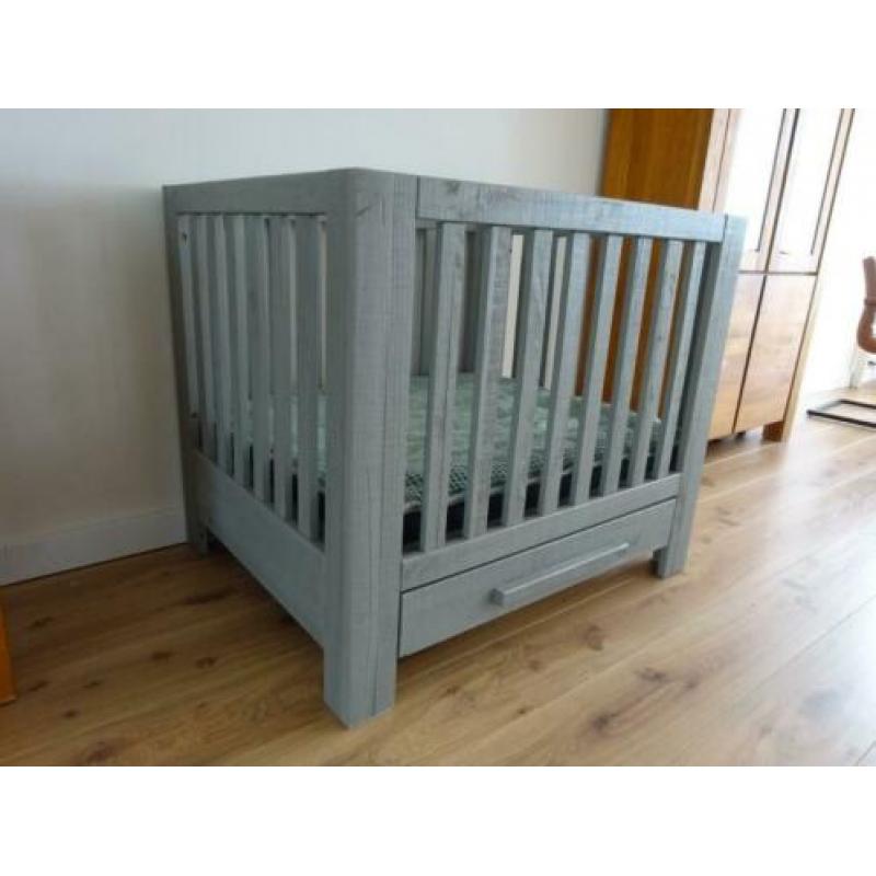 COMING KIDS box TIMBER met lade 90 x 105 x 85 cm