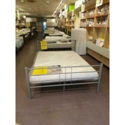 2 persoons bed 160x200 nu ophalen nieuw 119,- zuidplein