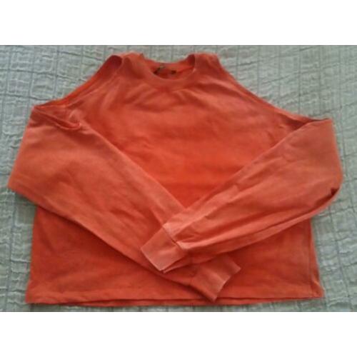 Bershka cropped trui maat M oranje blote schouders croptop