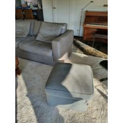 Driezitsbank met hocker