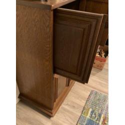 Eiken Tv Kast +/- 120 cm breed x 160 hoog