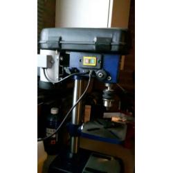 Zuilboormaschine