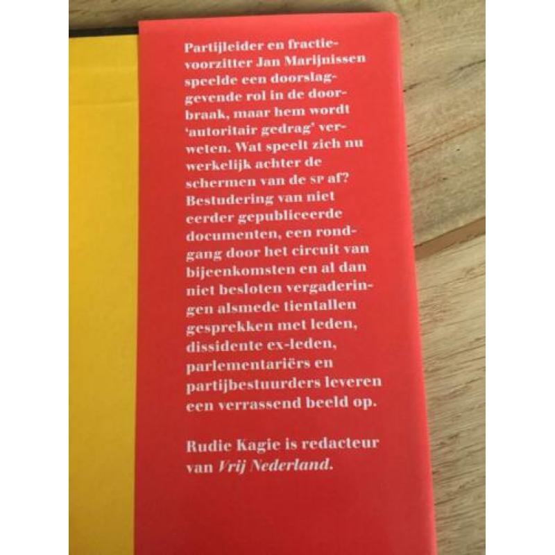 Rudie Kagie - De socialisten. Achter de schermen van de SP