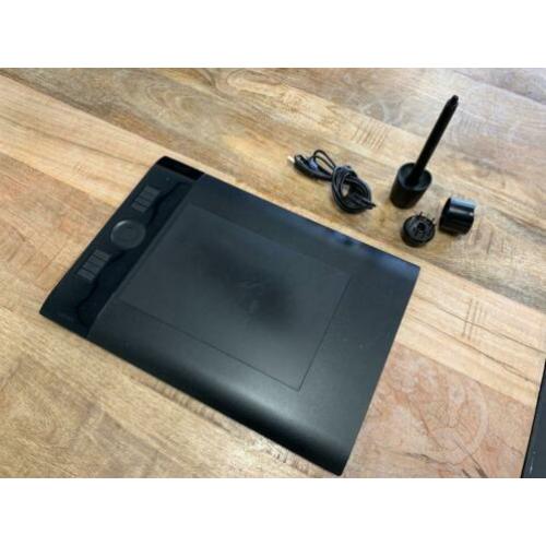 Wacom intuos4