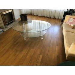 Glazen salon tafel