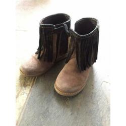 Clic! stoere, bruine enkellaarsjes Mt. 26